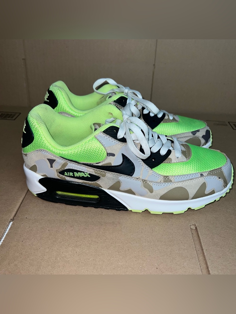 Nike Air Max 90 SP Mens US 11 Green Camo Duck Volt